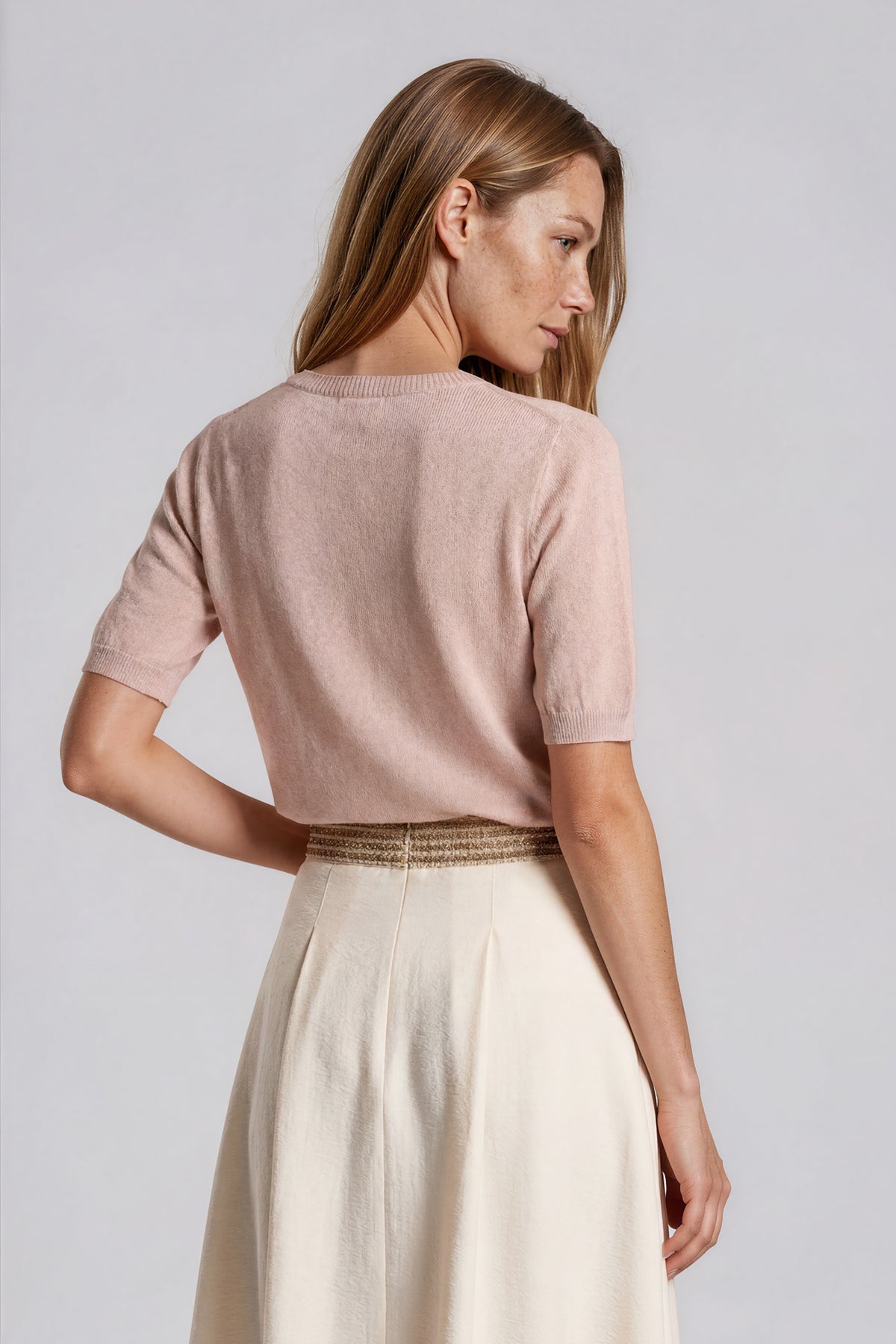 Bluzka z jedwabiu Bare Silk pudrowy róż