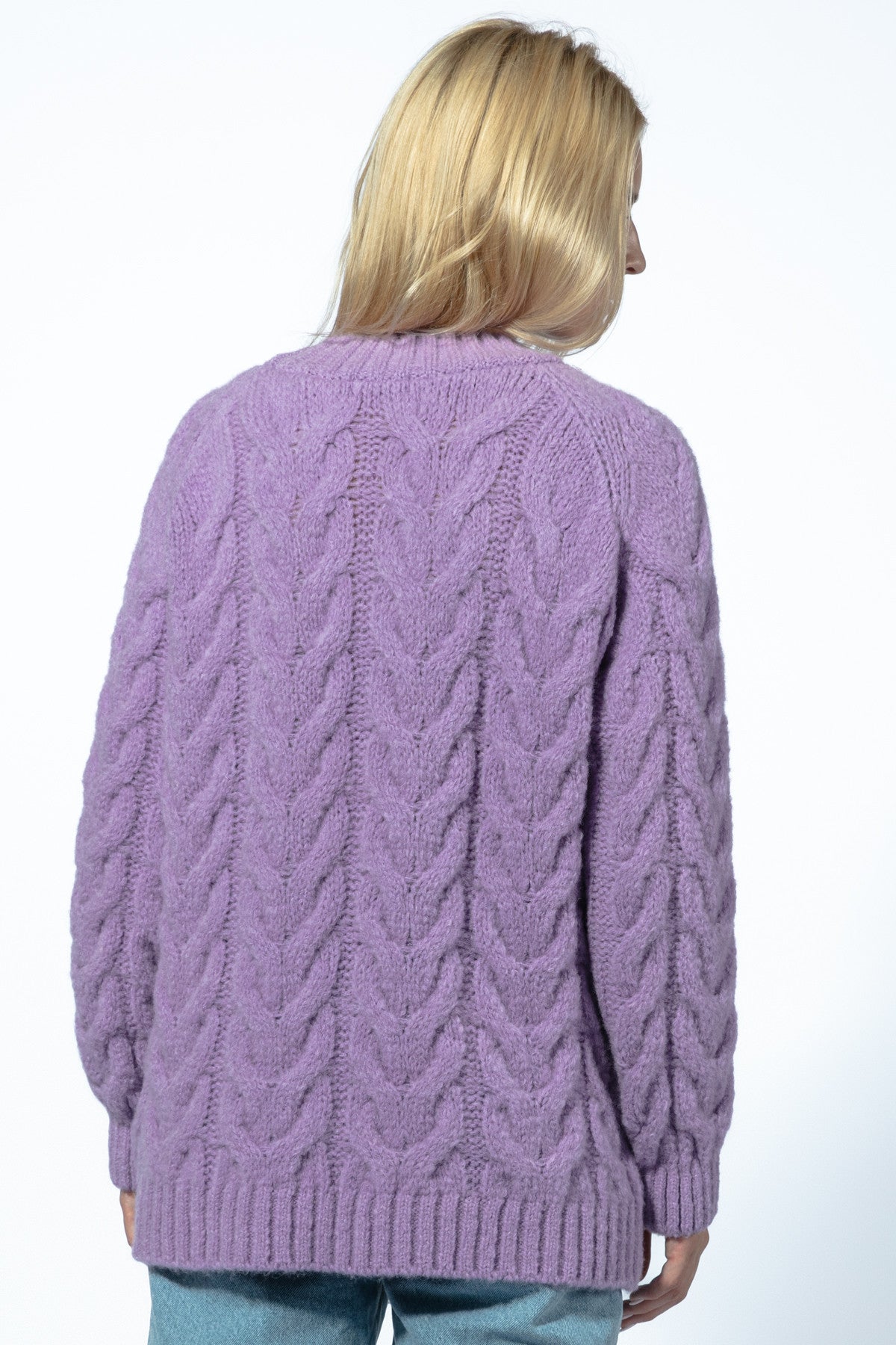 Ciepły Sweter z dekoltem splot warkocze fioletowy - 3