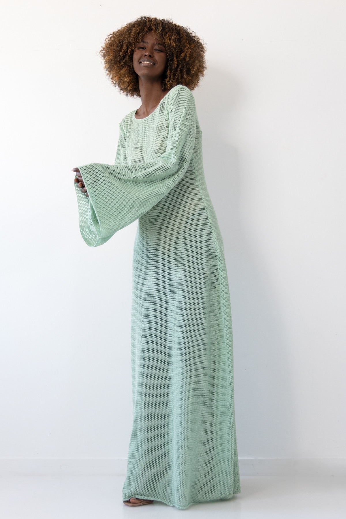 Długa ażurowa sukienka pistacjowy - 1