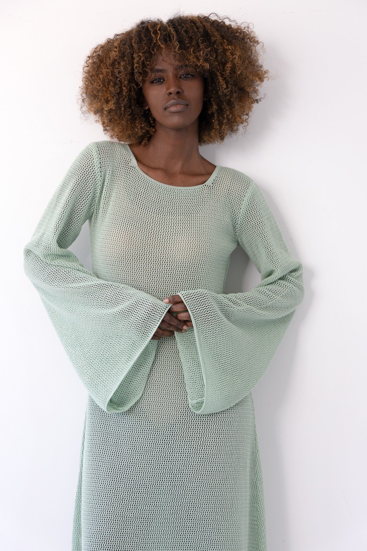 Długa ażurowa sukienka pistacjowy - 8