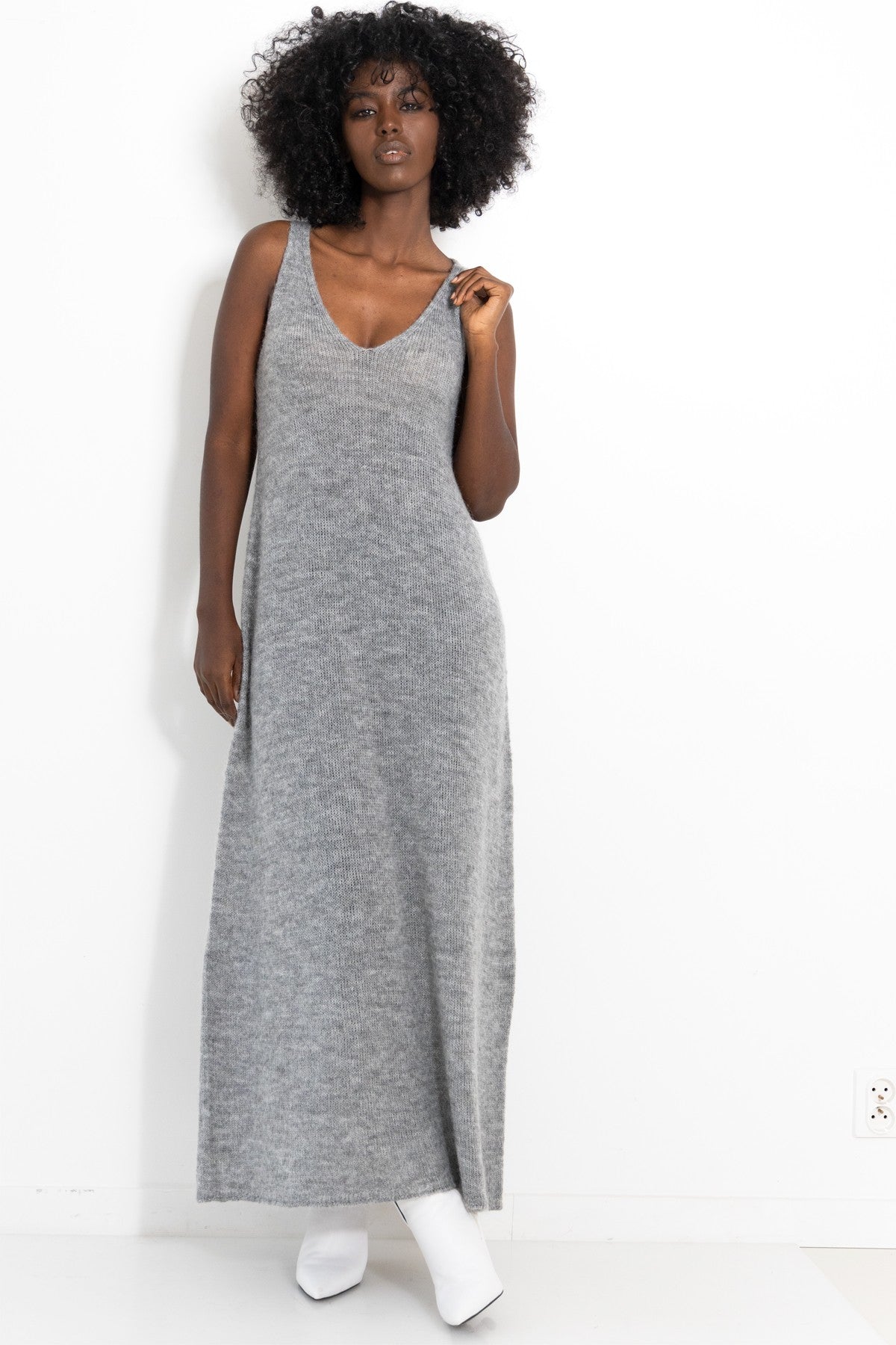 Długa wełniana sukienka szary - 6