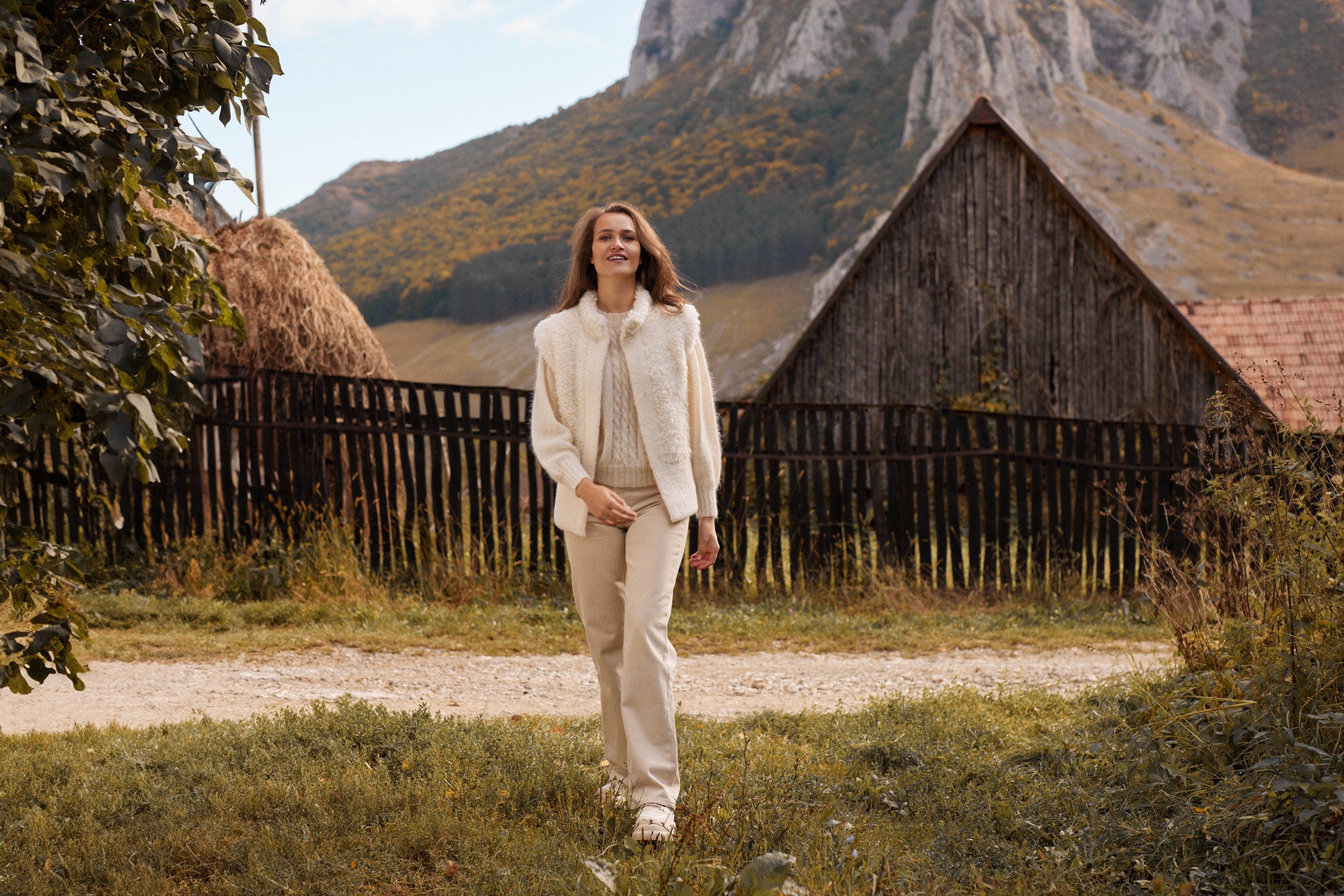 Kamizelka premium z wełny suri i wełny dziewiczej ecru - 8