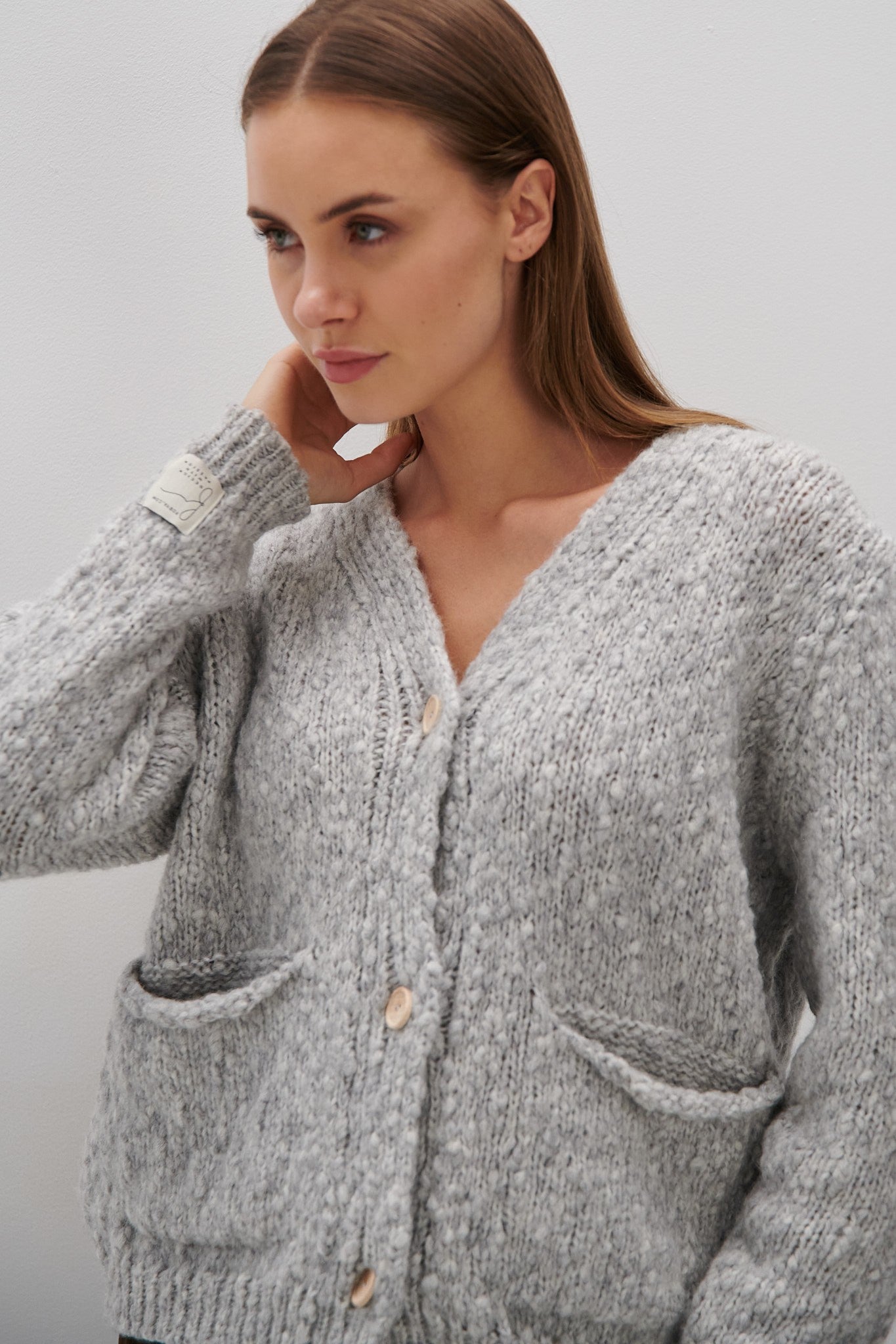 Kardigan z wełny alpaki i wełny dziewiczej szary - 3