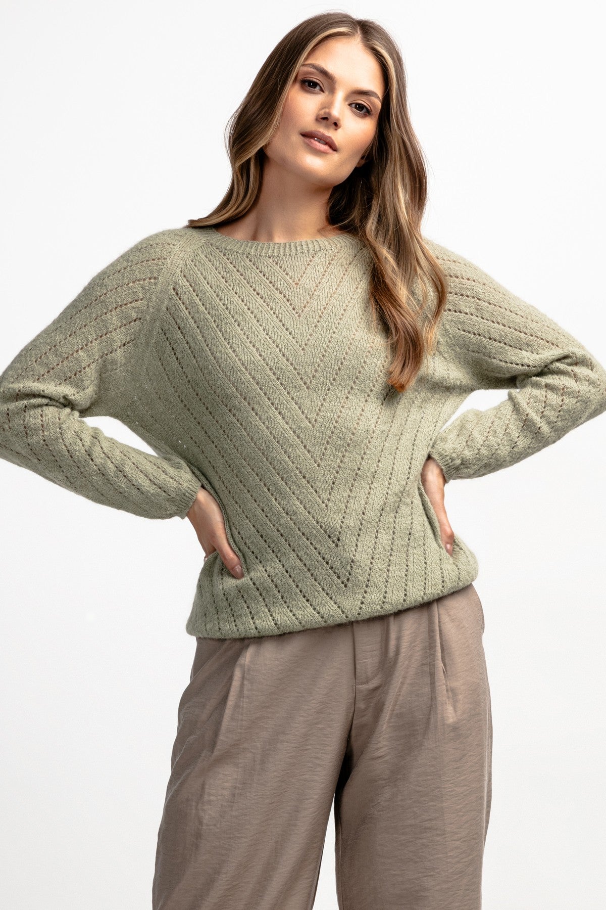 Klasyczny sweter z jedwabiu i wełny alpaki pistacjowy - 3