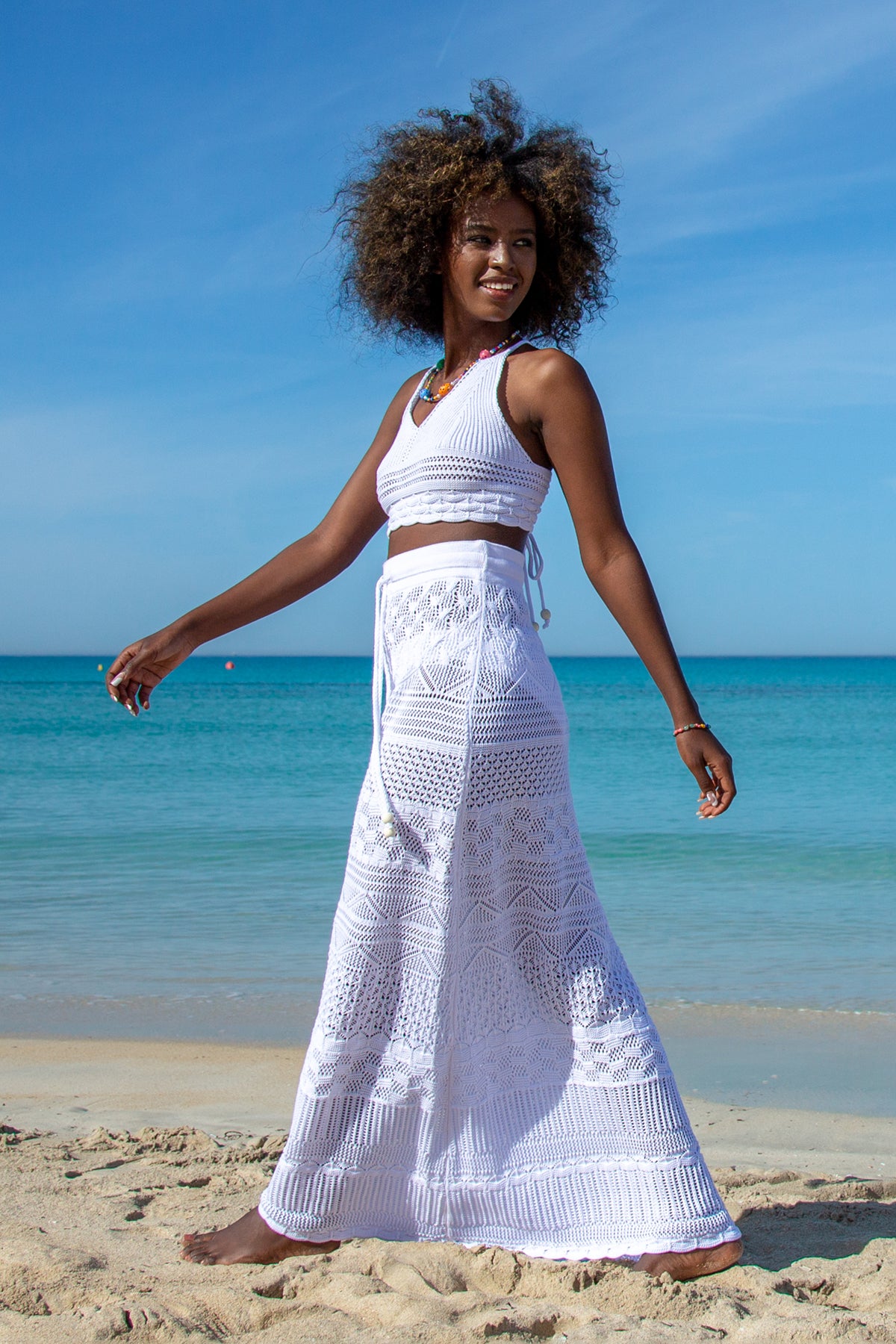 Kolorowy, bawełniany ażurowy komplet top i długa spódnica biały - 3