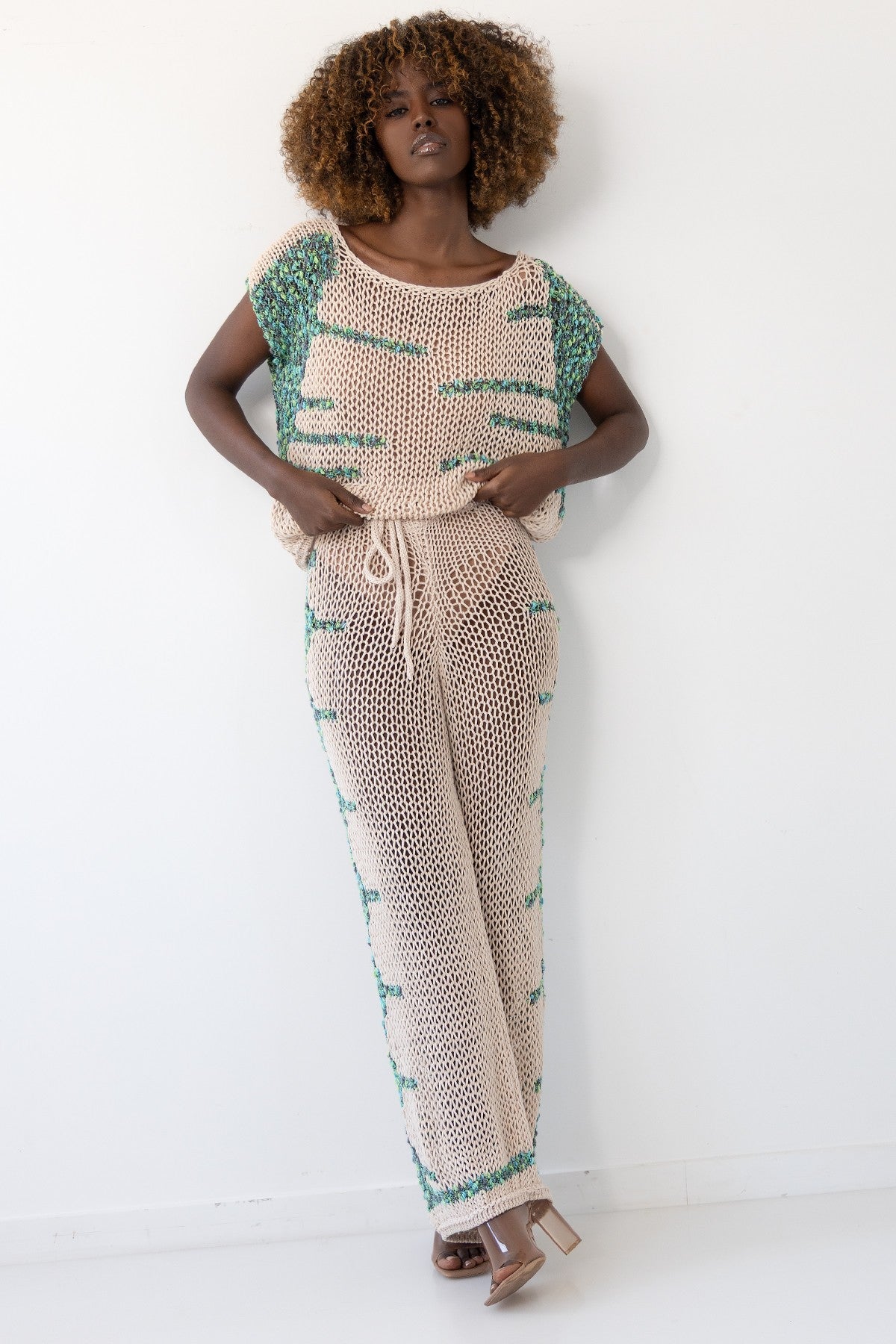 komplet bluzka i spodnie beżowy - 1