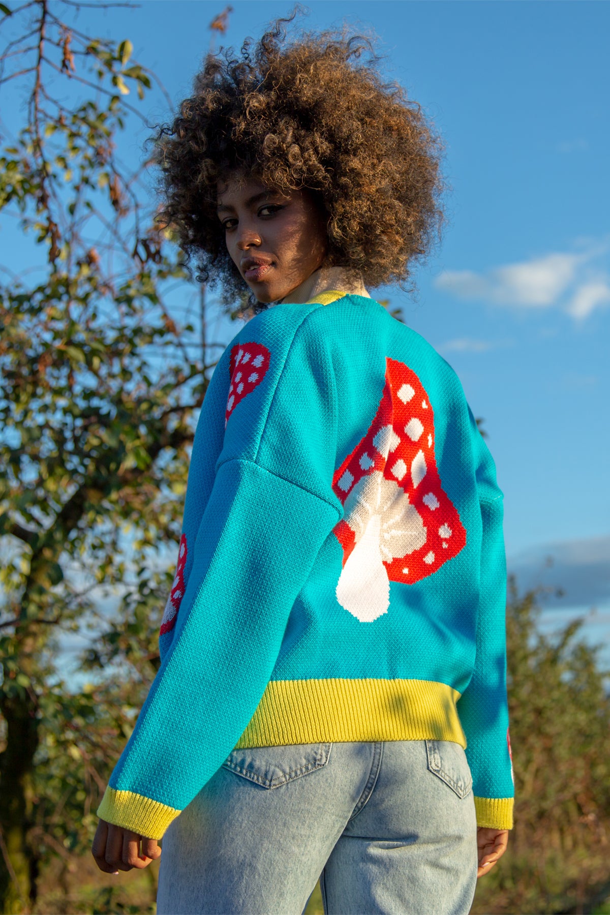 Krótki kardigan muchomory - sweter zapinany turkusowy - 5