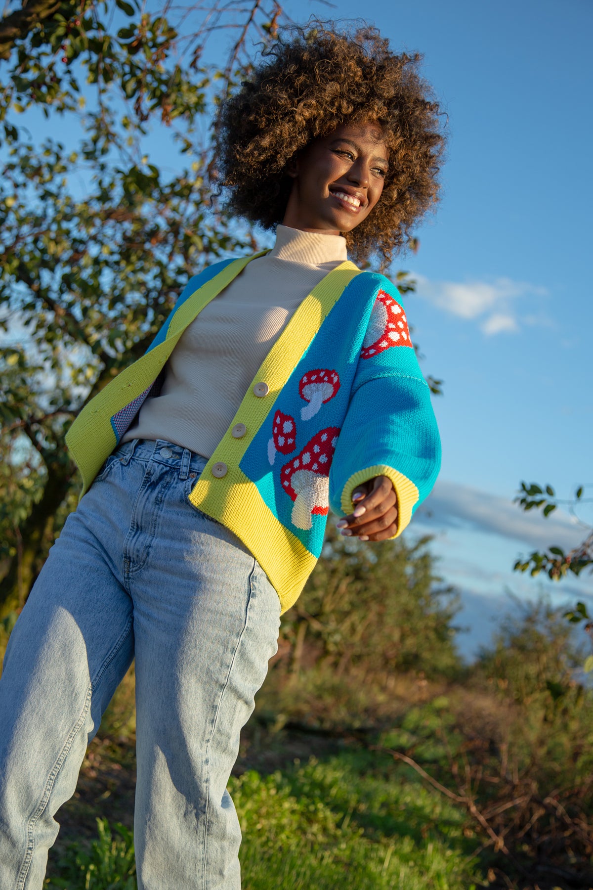 Krótki kardigan muchomory - sweter zapinany turkusowy - 4