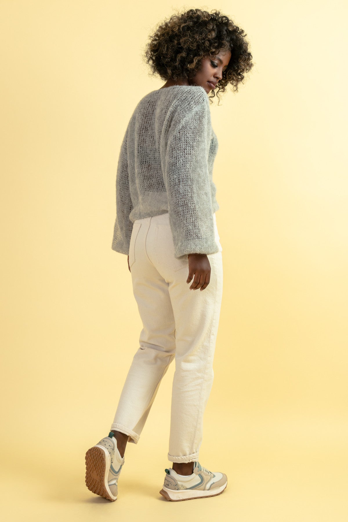 Lekki sweter z wełny alpaki szary - 8