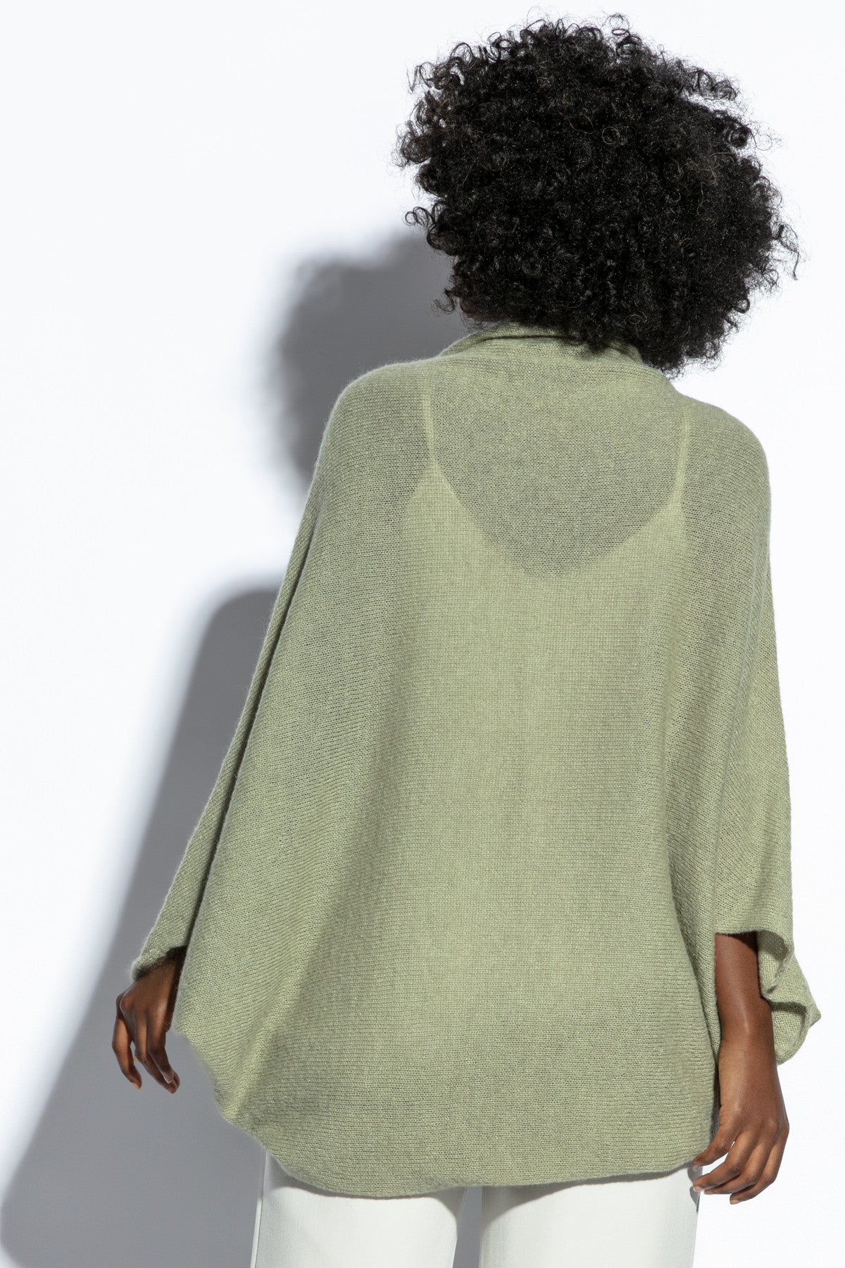 Luźny elegancki jedwabny sweter narzutka pistacjowy - 5