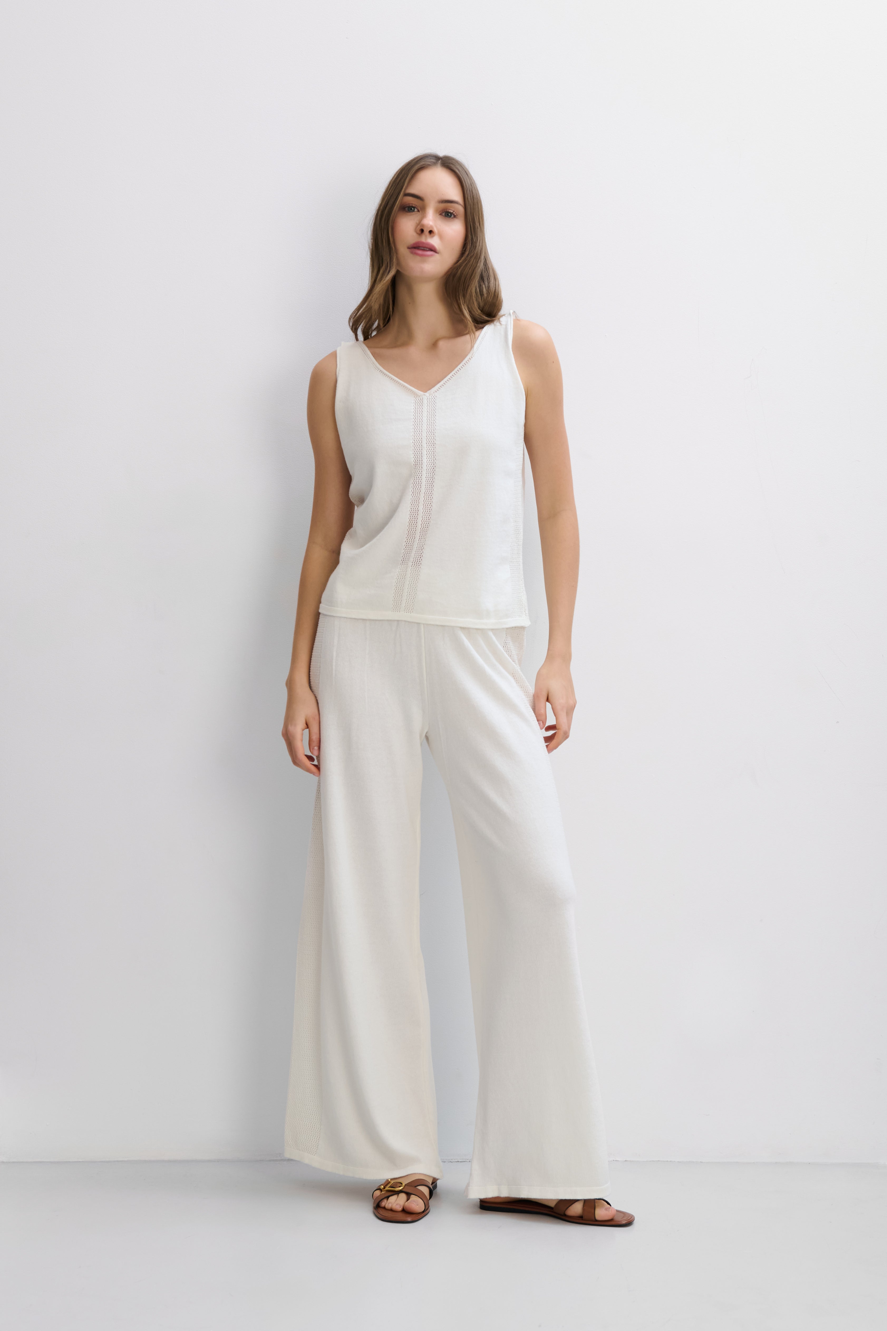 Top z bawełny organicznej i kaszmiru ecru