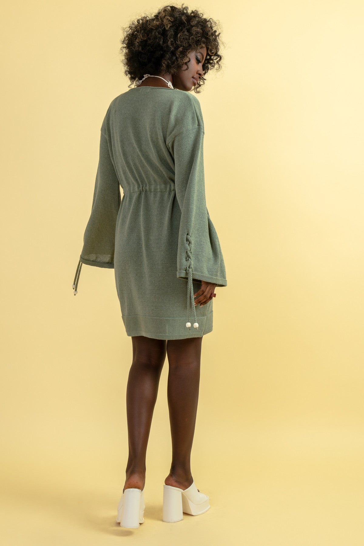 Sukienka kopertowa w stylu boho oliwka oliwkowy - 7