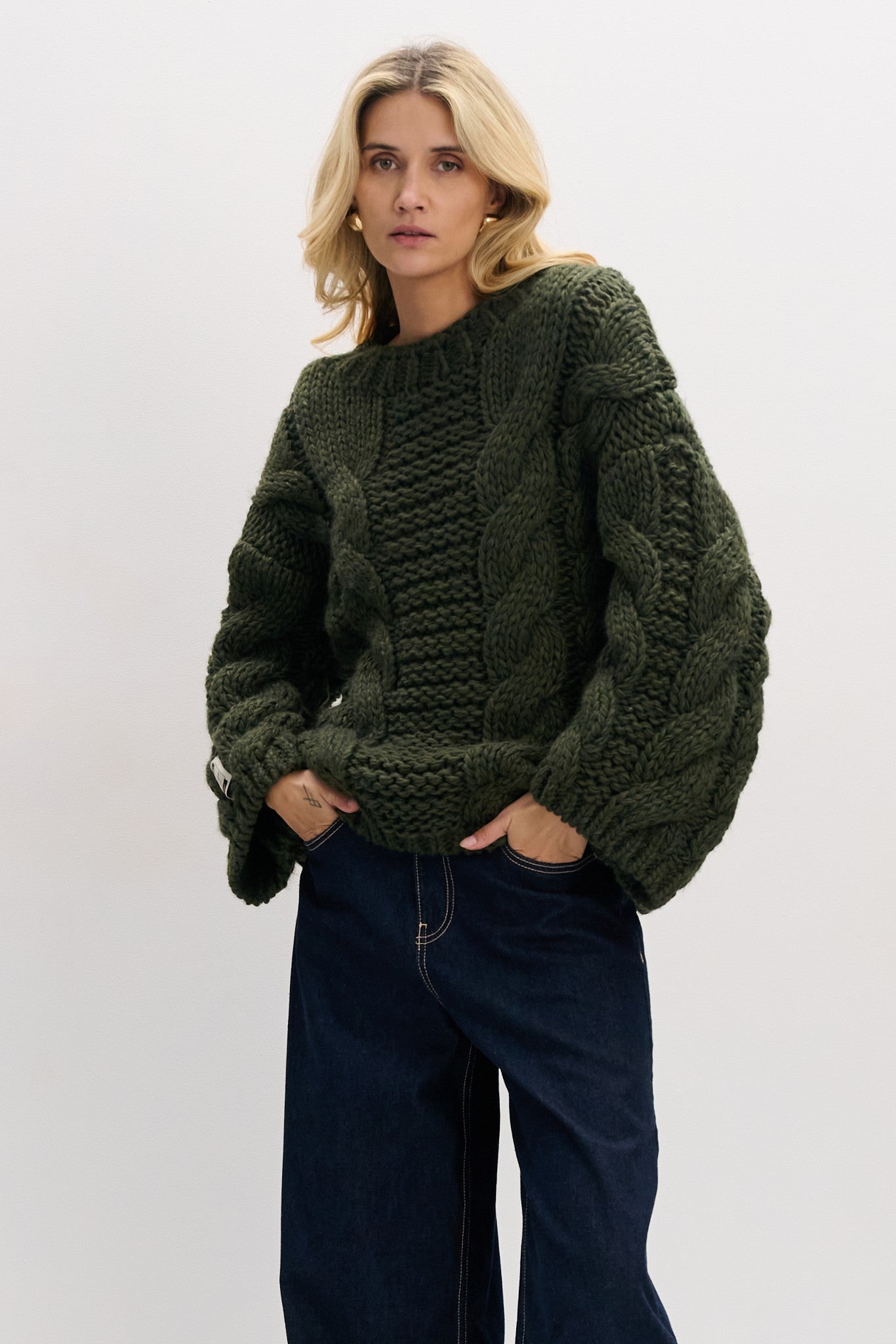Sweter z grubymi warkoczami CHUNKY KNIT oliwka oliwkowy - 1