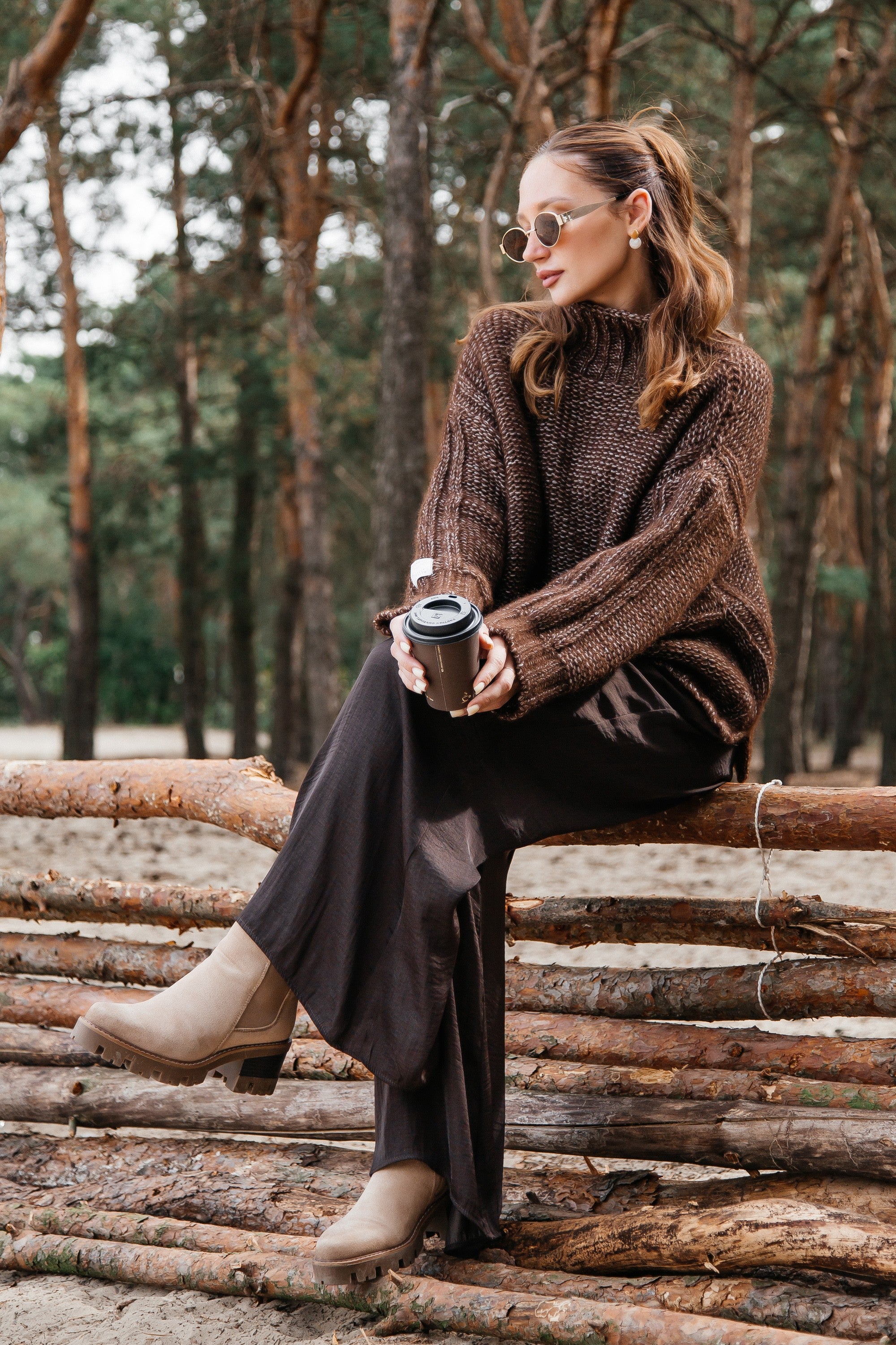 Sweter z niefarbowanej wełny alpaki i bawełny mako brązowy - 3