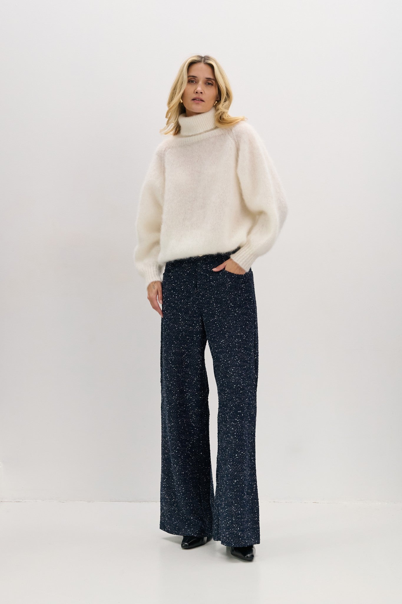 Sweter z wełny kid moher Kid Mohair Whisper ecru - 4