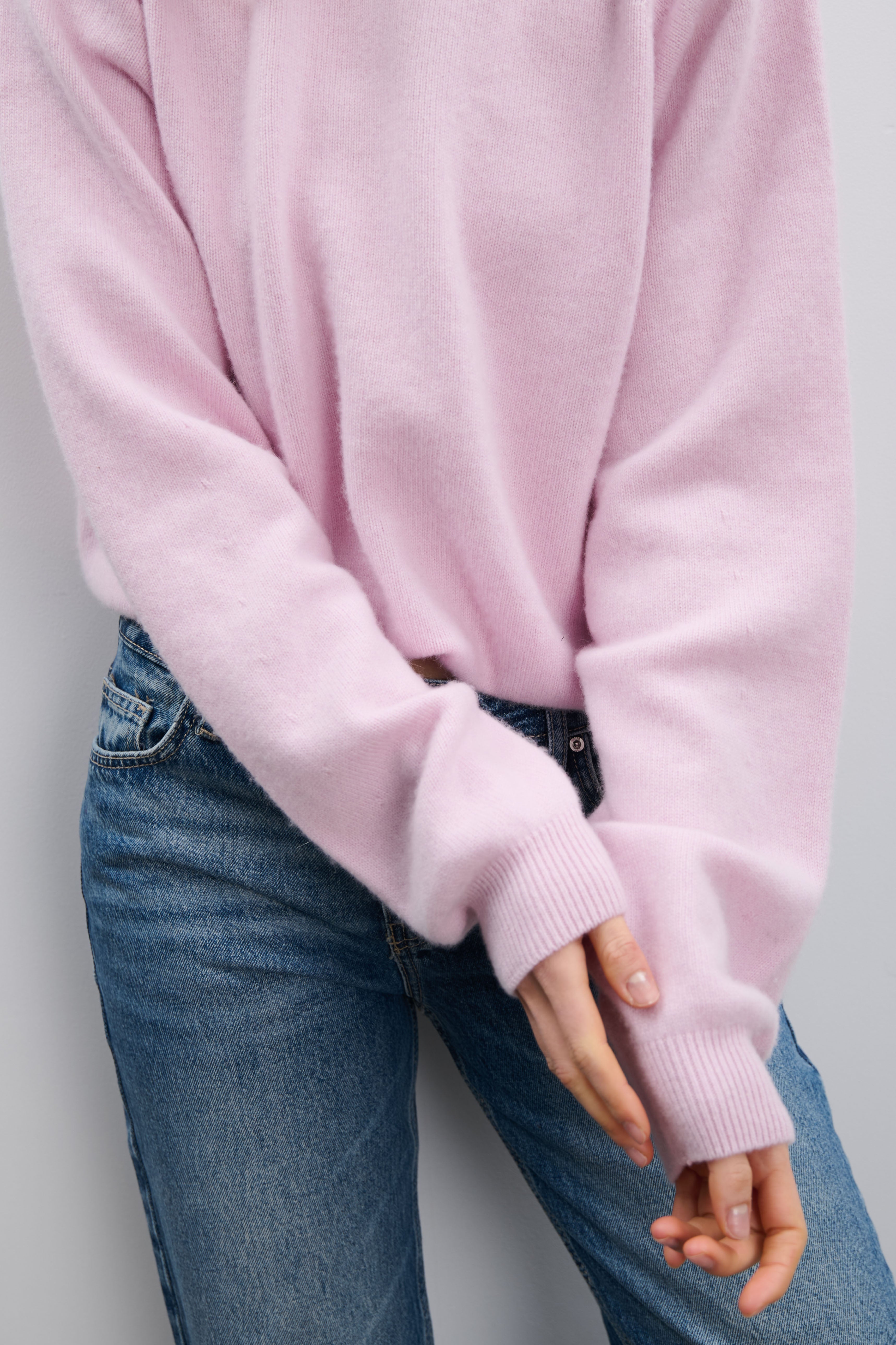 Sweter z kaszmiru Cashmere Velvet Air jasny różowy