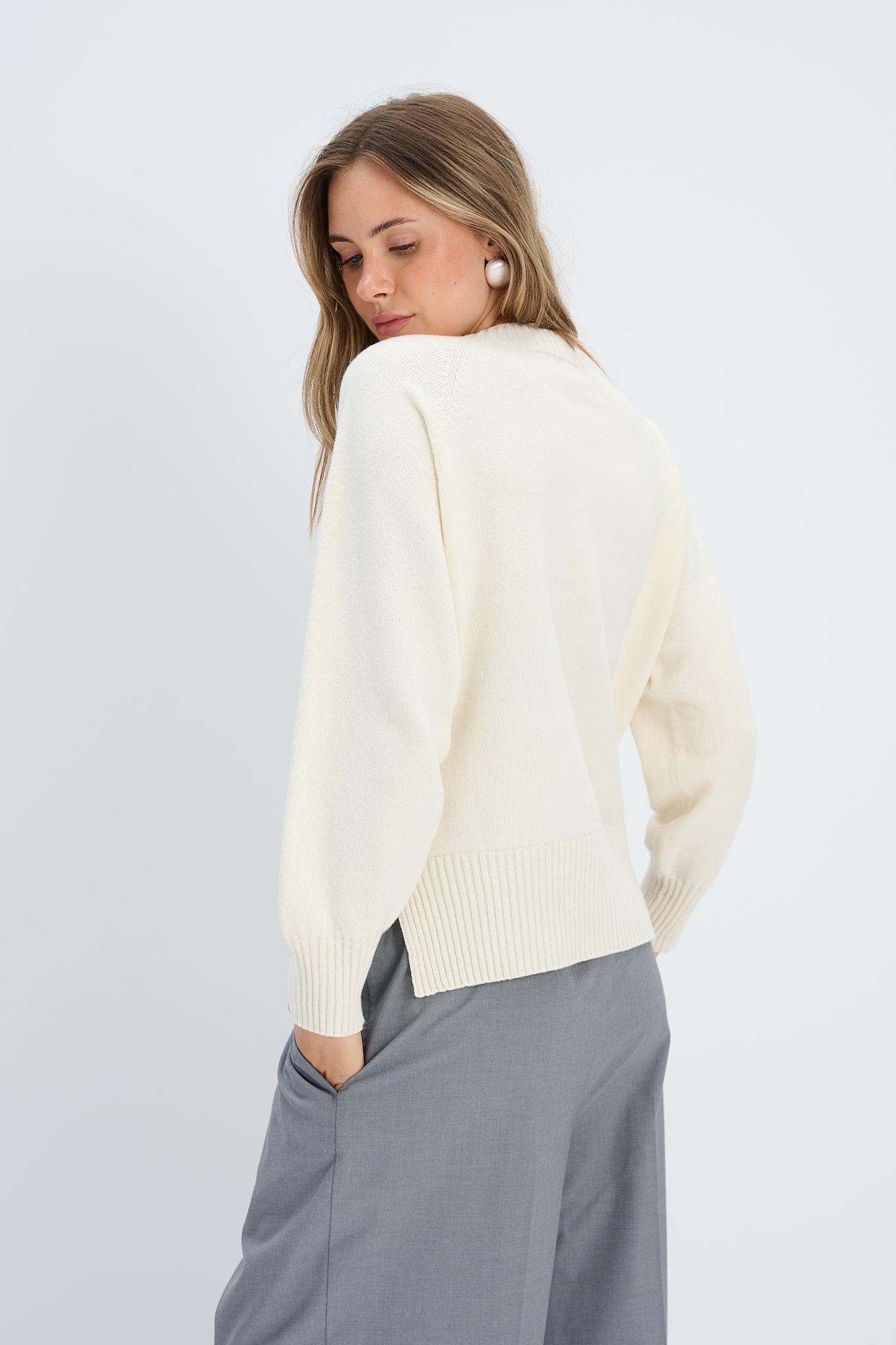 Sweter z wełny merynos Mellow ecru