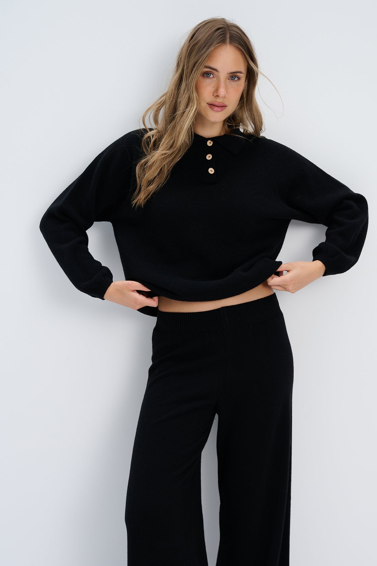 Sweter z w wełny merynos Élan czarny