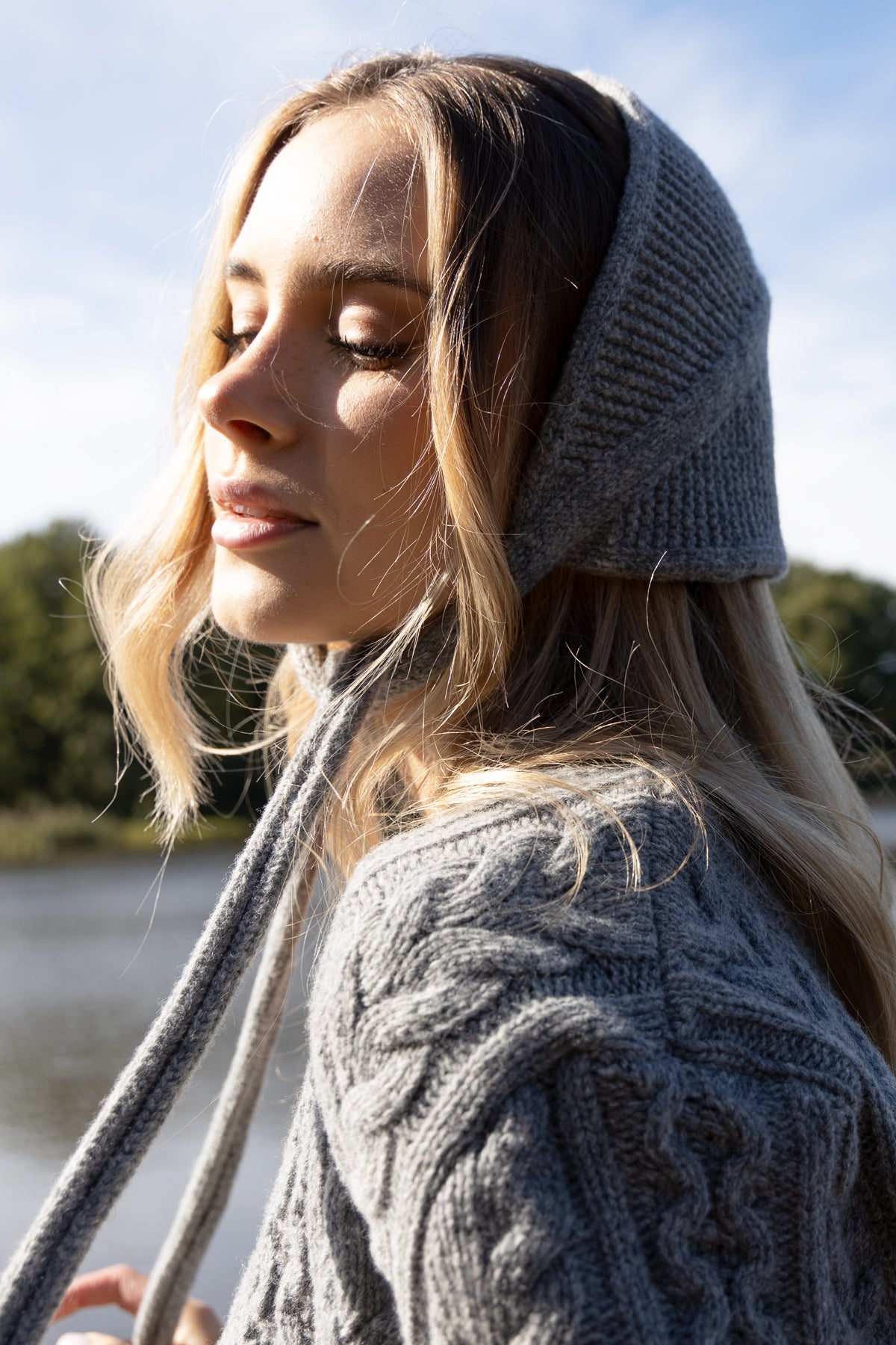 Wełniana chusta w stylu vintage szary - 2