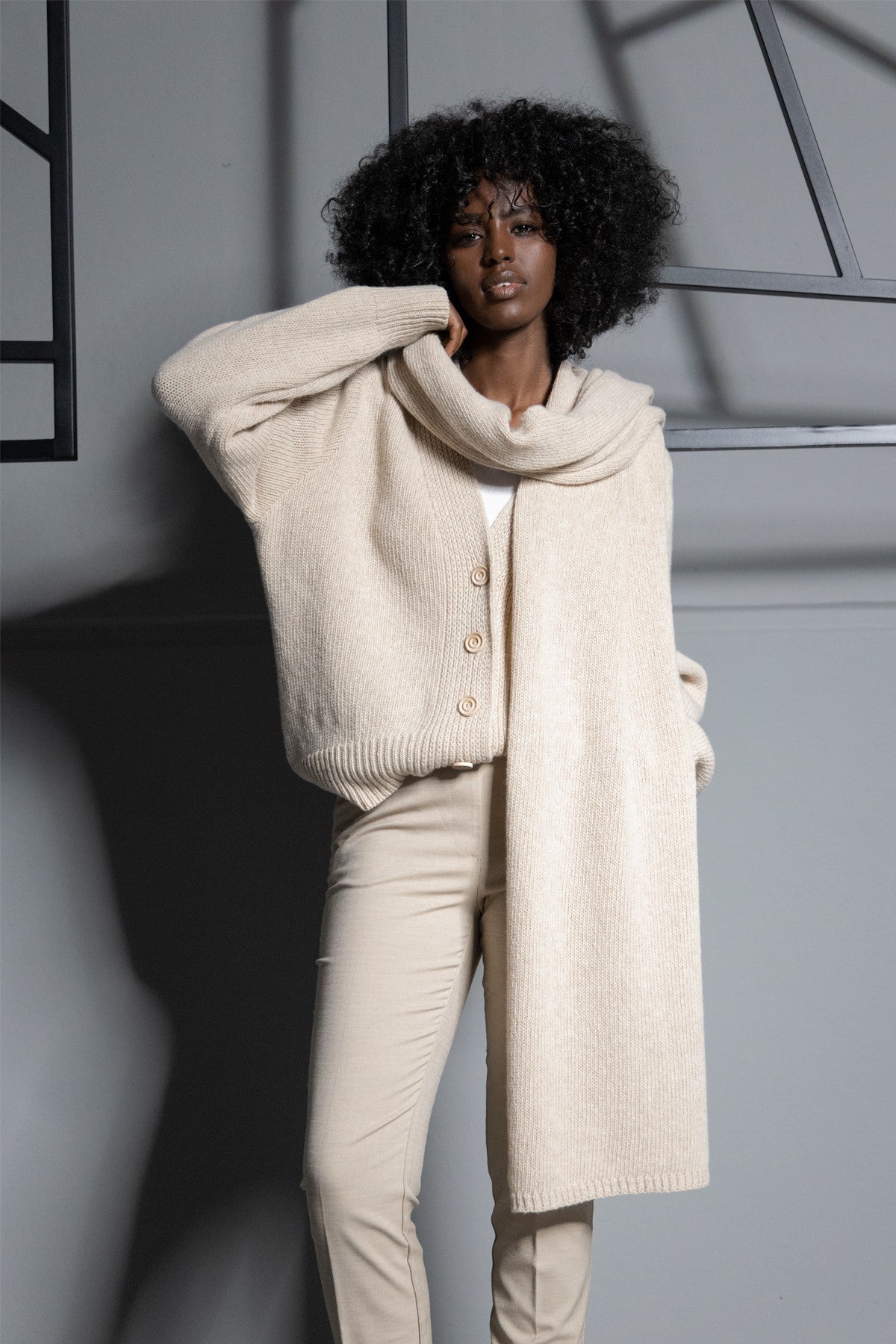 Wełniany szal beżowy - 5