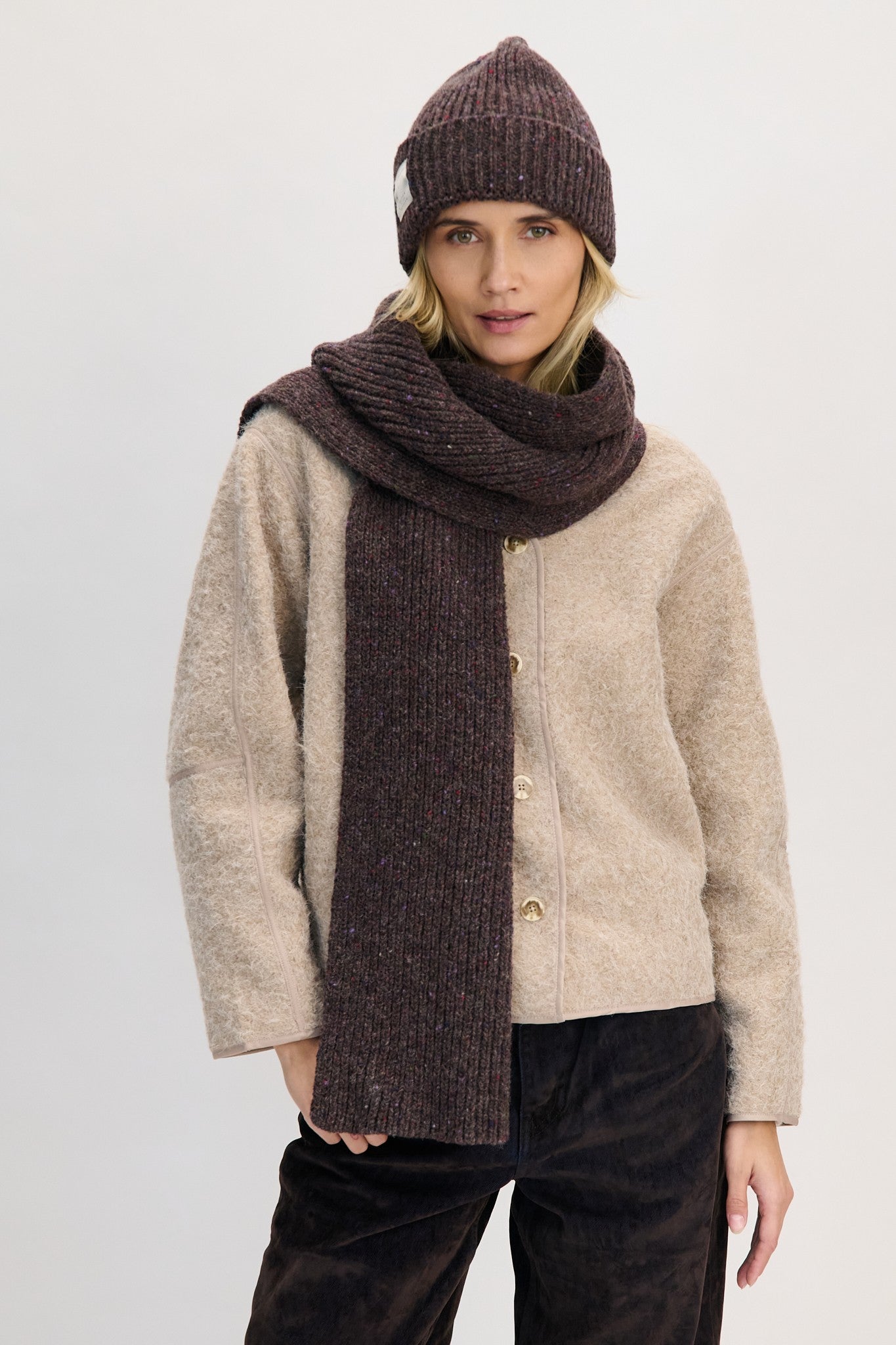 Wełniany szal CINNAMON BARK brązowy - 2