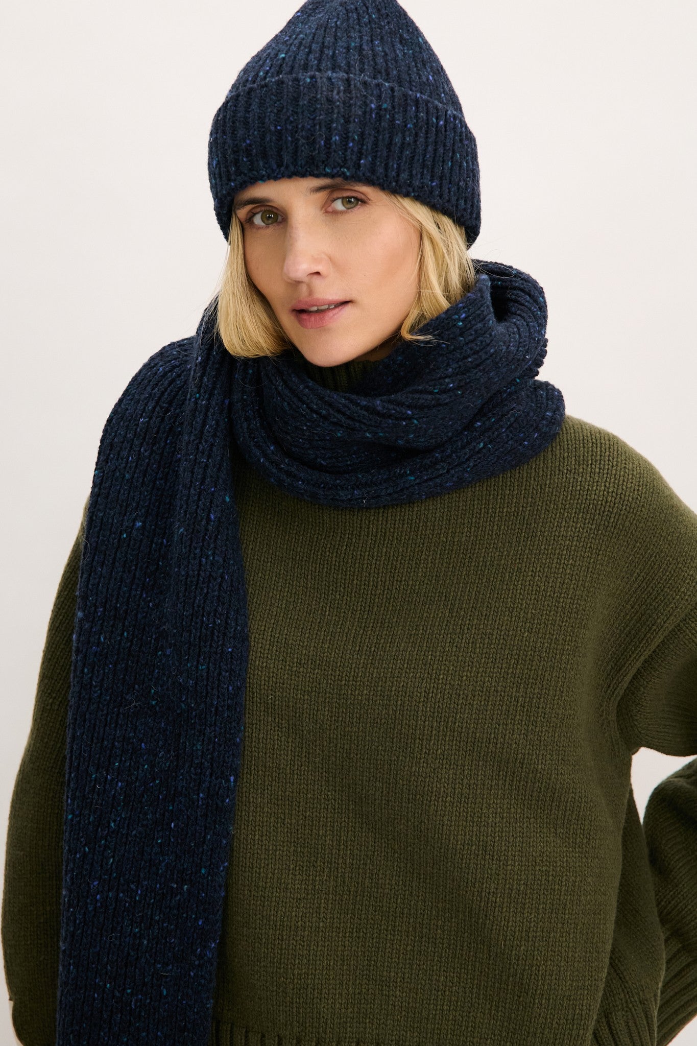 Wełniany szal MIDNIGHT SKY granatowy - 6