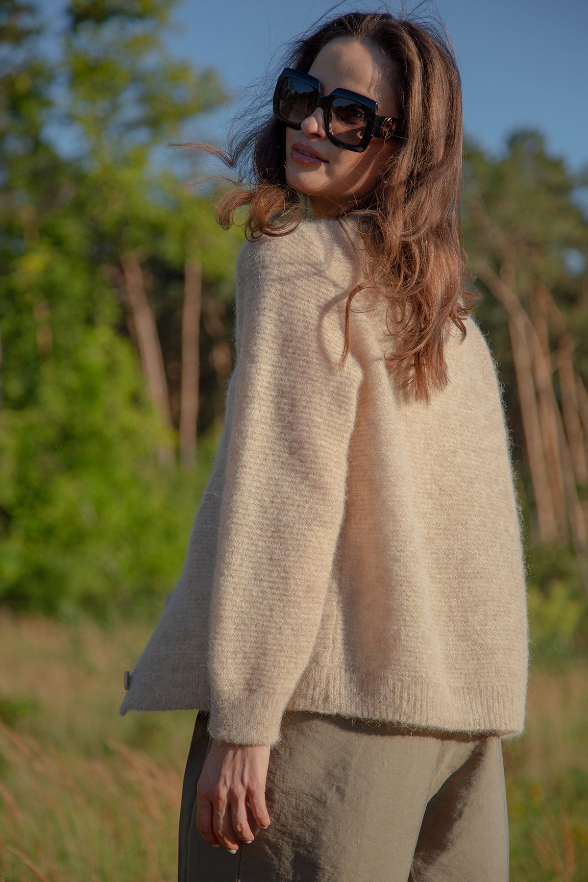 Zapinany kardigan z niefarbowanej wełny alpaki beżowy - 8